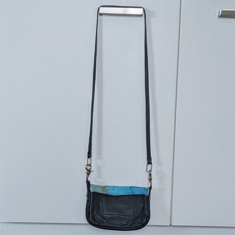 Vintage Avant Garde Stagecoach Western  Leather Crossbody Bag Turquoise & Black - Picture 2 of 14